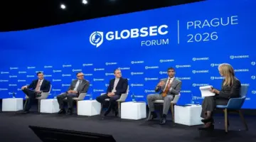 الإمارات تعرض في براغ تجربتها الناجحة لتخطي التحديات على تجارتها الخارجية الناجمة عن الأزمة التي تمر بها المنطقة