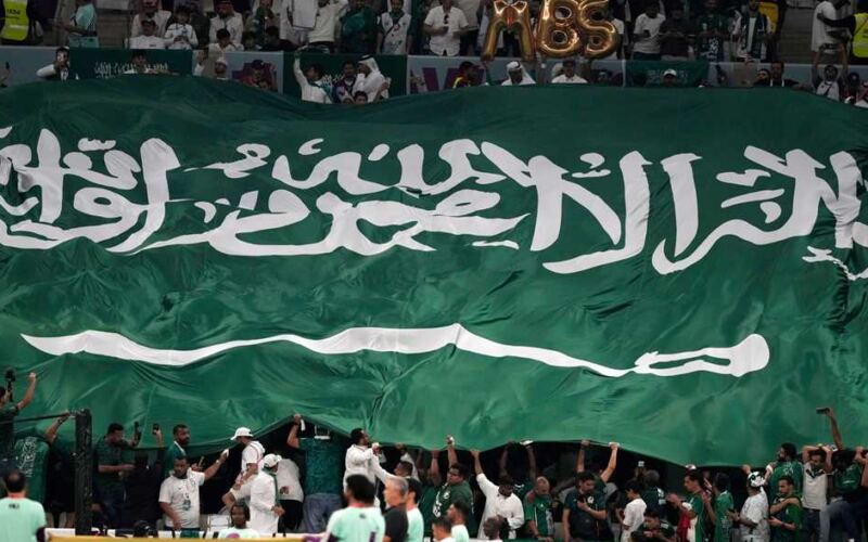 الاتحاد السعودي لكرة القدم يعين الويلزي مات كروكر كمدير تنفيذي
                
                قرر الاتحاد السعودي لكرة القدم تعيين الويلزي مات كروكر مديرًا تنفيذيًا لكرة القدم في الاتحاد السعودي لكرة القدم، خلفًا للمغربي ناصر لارجيت والذي انتهت مهام عمله.
                الأحد، 17 مايو 2026 – 15:19