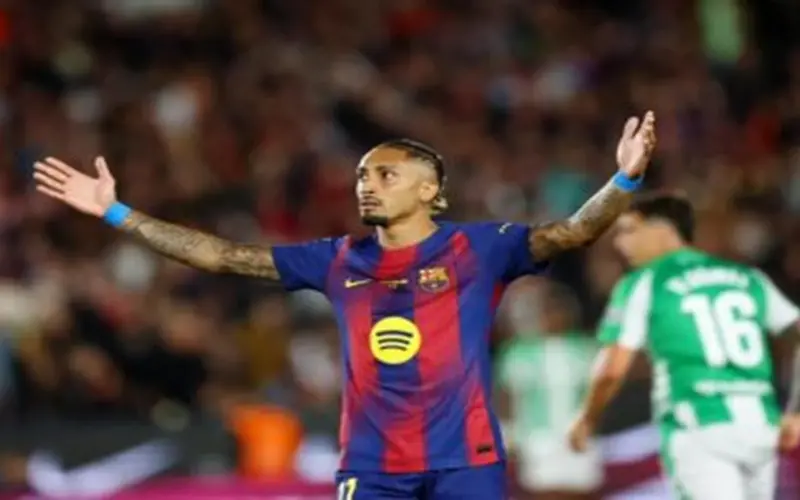 الدوري الاسباني: برشلونة يختتم موسمه المثالي على أرضه بثلاثية امام بيتيس