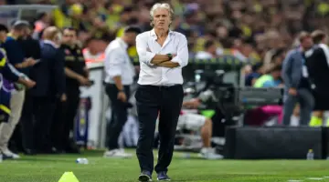 الدوري السعودي يعلن المرشحين لجائزة أفضل مدرب 2025/2026