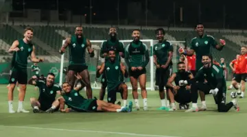 القنوات الناقلة لمباراة الأهلي ضد التعاون اليوم في الدوري السعودي مع الموعد والتشكيلة