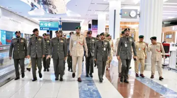المري تفقّد جهود فِرَق العمل في مطار دبي خلال العيد