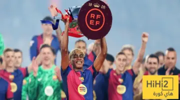 برشلونة سيتسلم كأساً جديداً في احتفالات تتويجه بلقب الدوري