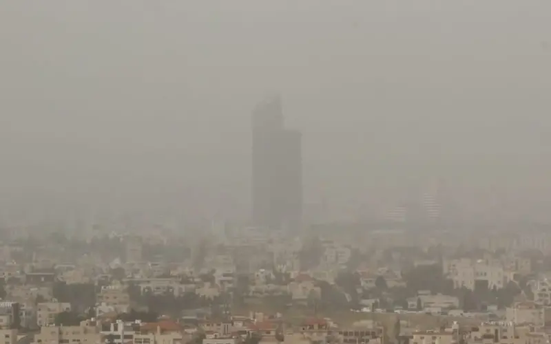 برودة وتقلبات كثيرة.. هل أيار 2026 استثنائي في سجلات المناخ ال…