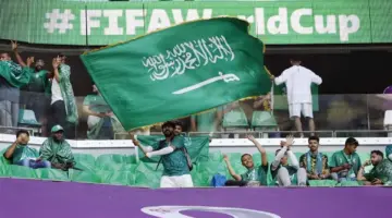بعثة منتخب السعودية تطير إلى الولايات المتحدة قبل 3 أسابيع على أول مباراة للأخضر السعودي في كأس العالم.. طارت بعثة منتخب السعودية يوم الاثنين إلى الولايات المتحدة. الإثنين، 25 مايو 2026 – 14:04