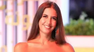 بعيداً عن البروتوكول.. ماذا فعل ماكرون مع فنانة مصرية على الكورنيش؟ – أخبار السعودية