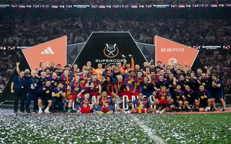 تردد القناة المجانية الناقلة لمباراة برشلونة وراسينج اليوم في كأس ملك إسبانيا