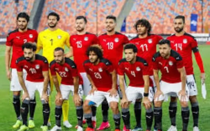 تردد القنوات الناقلة لمباراة منتخب مصر وانجولا في أمم إفريقيا
