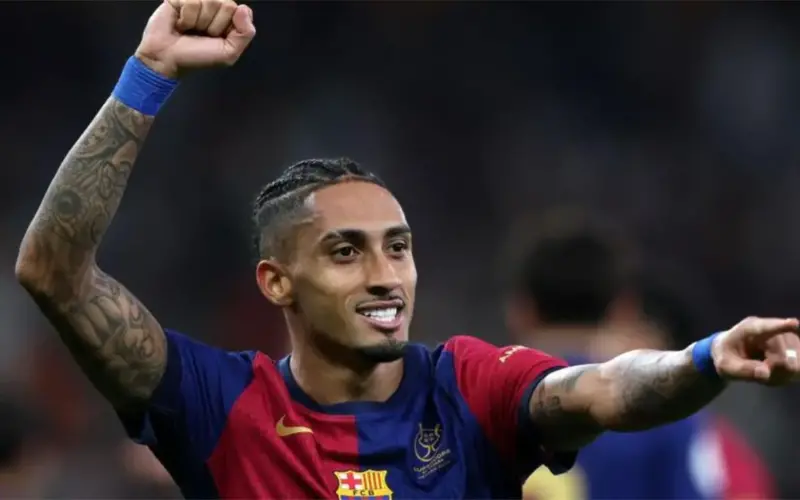 تشكيل برشلونة ضد أوساسونا في الدوري الإسباني.. موقف رافينها