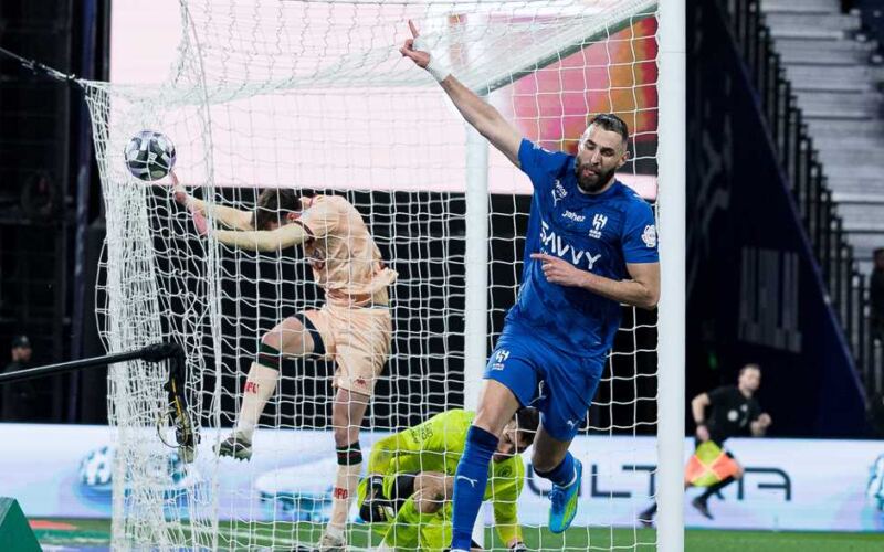 تشكيل الهلال – بنزيمة يقود الهجوم أمام النصر.. وثيو أساسي
                
                يقود الفرنسي كريم بنزيمة هجوم الهلال في مواجهة النصر المرتقبة بالدوري السعودي.
                الثلاثاء، 12 مايو 2026 – 20:05