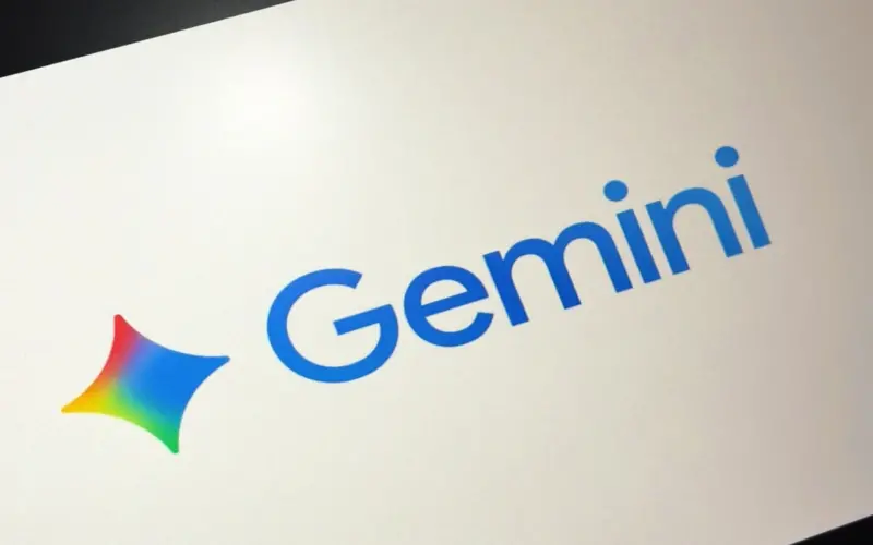 تضيف Google ميزة الإملاء إلى Gboard مع Gemini، وهو ما قد يكون خبرًا سيئًا للشركات الناشئة في مجال الإملاء