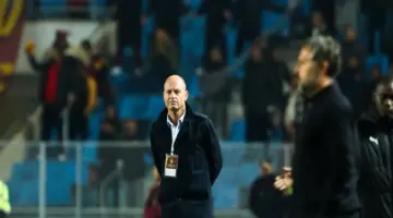 تفاصيل أزمة توروب في الأهلي.. وتحرك قانوني داخل القلعة الحمراء