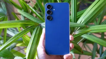 تُظهر الصور المسربة لحافظة Samsung Galaxy S26 FE أدنى تغيير في التصميم، ولم يكن معجبو Samsung سعداء بذلك