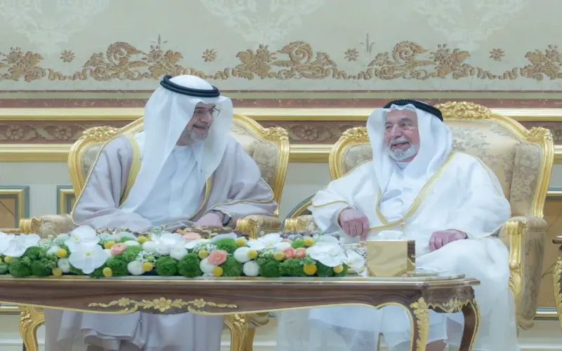 حاكم الشارقة يواصل استقبال المهنئين بعيد الأضحى المبارك