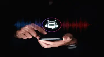 خلف الكاميرا والميكروفون.. علامات بسيطة تخبرك أن هاتفك يتجسس عليك | تكنولوجيا