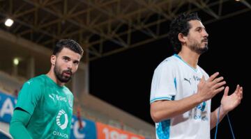 رونالدو ينتظر الهدية.. حجازي يقود تشكيل نيوم أمام الهلال وغياب  بنزيمة                                يقود المدافع المصري أحمد حجازي تشكيل نادي نيوم السعودي في مواجهة الهلال المرتقبة.                السبت، 16 مايو 2026 – 18:57