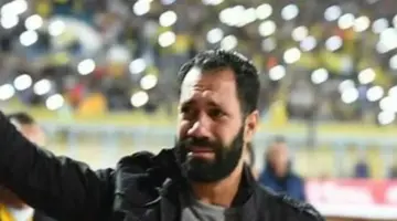 زلزال في الإسماعيلية.. انهيار حسني عبد ربه بعد هبوط الدراويش
