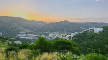 سحب ممطرة على المرتفعات الجنوبية الغربية