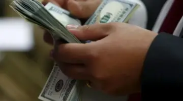 سعر صرف الدولار في العراق اليوم الأربعاء 6/5/2026 مقابل الدينار العراقي.. استقرار نسبي بعد تراجع منتصف الأسبوع