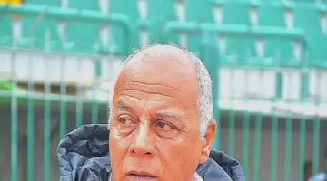 سموحة يعيد ترتيب أوراقه.. وعاطف حنفي يتأهب للموسم الجديد