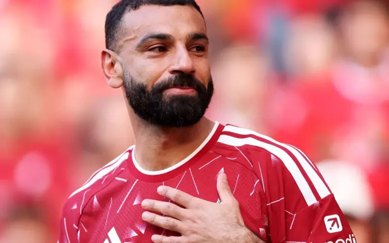 صفقة الـ100 مليون يورو.. باريس يزاحم ليفربول على بديل صلاح