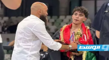 عبد الرحيم عرفة يكتب التاريخ في أول ظهور ليبي للفنون القتالية المختلطة