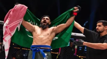 “فخر العرب” في دبي… البراهيم السعودي يتوعد شقيق محمود بالإخضاع ويؤكد: القفص للقتال لا للفتنة