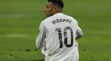 فيديو | تعليق غريب من مبابي بشأن موقفه من الكلاسيكو أمام برشلونة