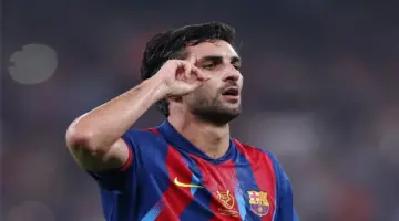 فيران توريس: لا أشعر بأي ضغط في الكلاسيكو.. وما يطلبه فليك من لاعبي برشلونة متعبٌ