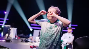 فيرجانج يخطف لقب «eChampions League»