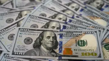 قبل ما تغير العملة.. كم سجل سعر الدولار اليوم مقابل الجنيه المصري في البنوك؟