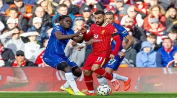 قمة أنفيلد في موعد مبكر.. ليفربول يستضيف تشيلسي في صراع المربع الذهبي بالدوري