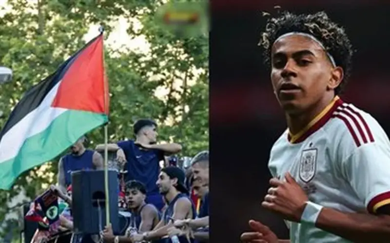 لامين يامال يرفع علم فلسطين خلال احتفالات برشلونة بلقب الدوري الإسباني