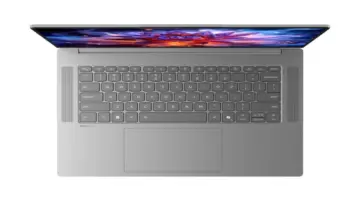 لينوفو تطلق حاسوبا محمولا خفيف الوزن بحجم 15 بوصة عالميا بشاشة 120 Hz ومعالج إنتل Wildcat Lake