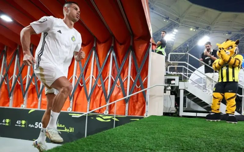ما القنوات الناقلة لمباراة النصر والاتحاد في دوري روشن السعودي 2025-2026؟ وكيف تشاهدها عبر الإنترنت؟