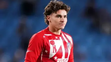 ماركا: أتلتيكو مدريد يتمسك برقم خرافي لبيع جوليان ألفاريز
