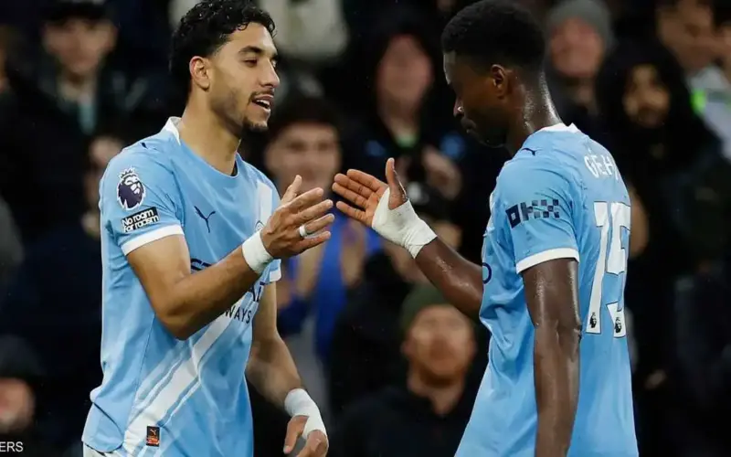 مانشستر سيتي يشدد الضغط على أرسنال في أمتار الدوري الأخيرة