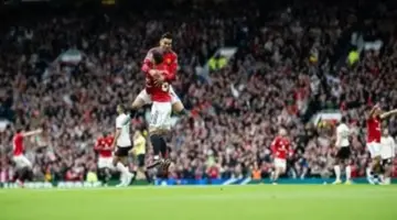 مانشستر يونايتد يفسد ريمونتادا ليفربول بالفوز 3-2 في غياب صلاح.. فيديو