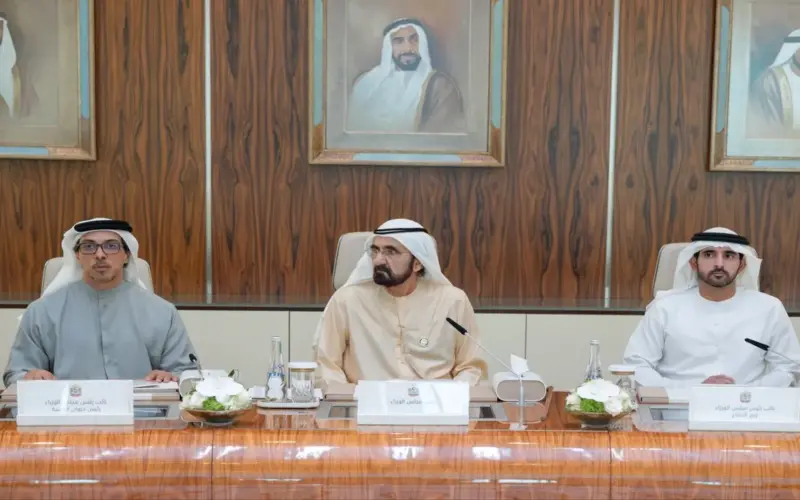 محمد بن راشد: تدريب 80 ألف موظف في حكومة الإمارات على تقنيات وأدوات الذكاء الاصطناعي