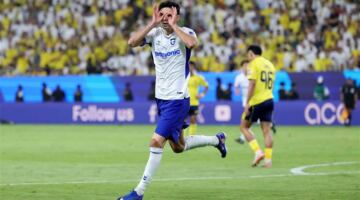 مدرب جامبا أوساكا: لم أطمئن أمام النصر إلا بعد صافرة النهاية لم يتأكد الألماني ينز فيسينج مدرب فريق جامبا أوساكا الياباني من الفوز على النصر السعودي سوى بعد إطلاق صافرة النهاية، معبِّرًا عن بالغ سعادته بتحقيق لقب دوري أبطال آسيا 2. الأحد، 17 مايو 2026 – 11:46