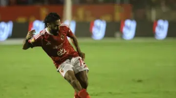 مصير حسين الشحات من الرحيل عن الأهلي.. وحقيقة عرض بيراميدز لضمه