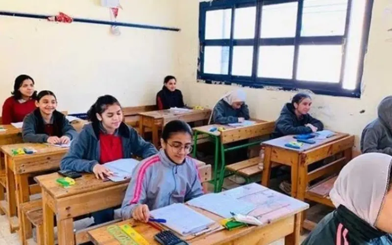 نتيجة الصف الثاني الإعدادي برقم الجلوس والاسم .. بدء ظهورها في المدارس