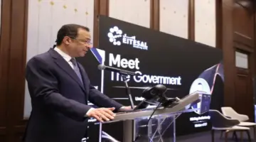 وزير الاتصالات: تصنيع 10 ملايين هاتف محمول في مصر