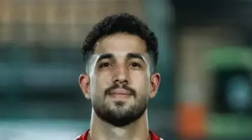 وكيل خالد عوض يكشف حقيقة اتفاق اللاعب مع بيراميدز ومفاوضات الأهلي «خاص»