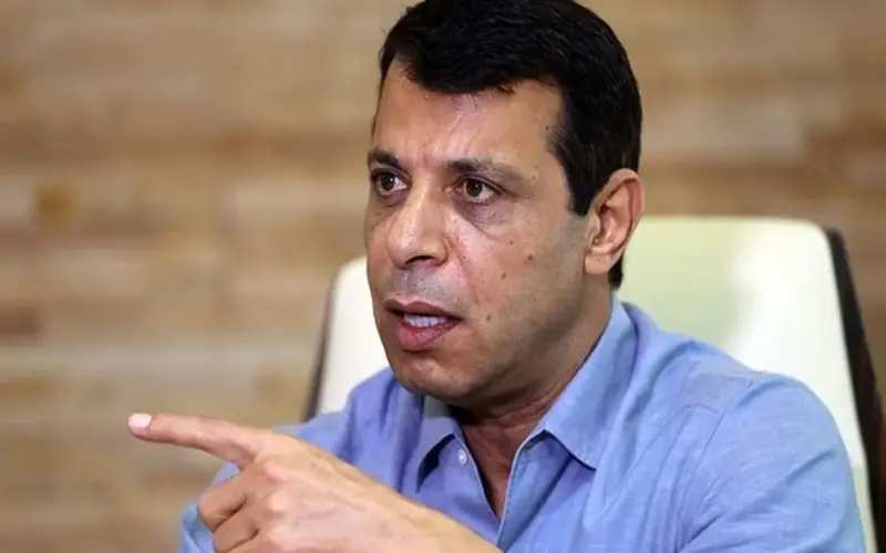 “يديعوت أحرنوت”: ماذا يعني لقاء دحلان برئيس “الشاباك” في أبو ظبي؟