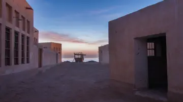 ‫ طقس صحو على الساحل وتحذير من رياح قوية وأمواج عالية في البحر الليلة
