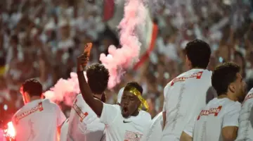 3 حافظات ومذكرة قانونية تدعم الزمالك في قضيته ضد زيزو