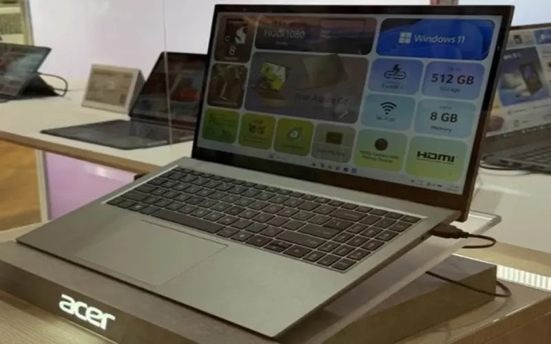 Acer تكشف عن حاسب جديد لمنافسة MacBook Air