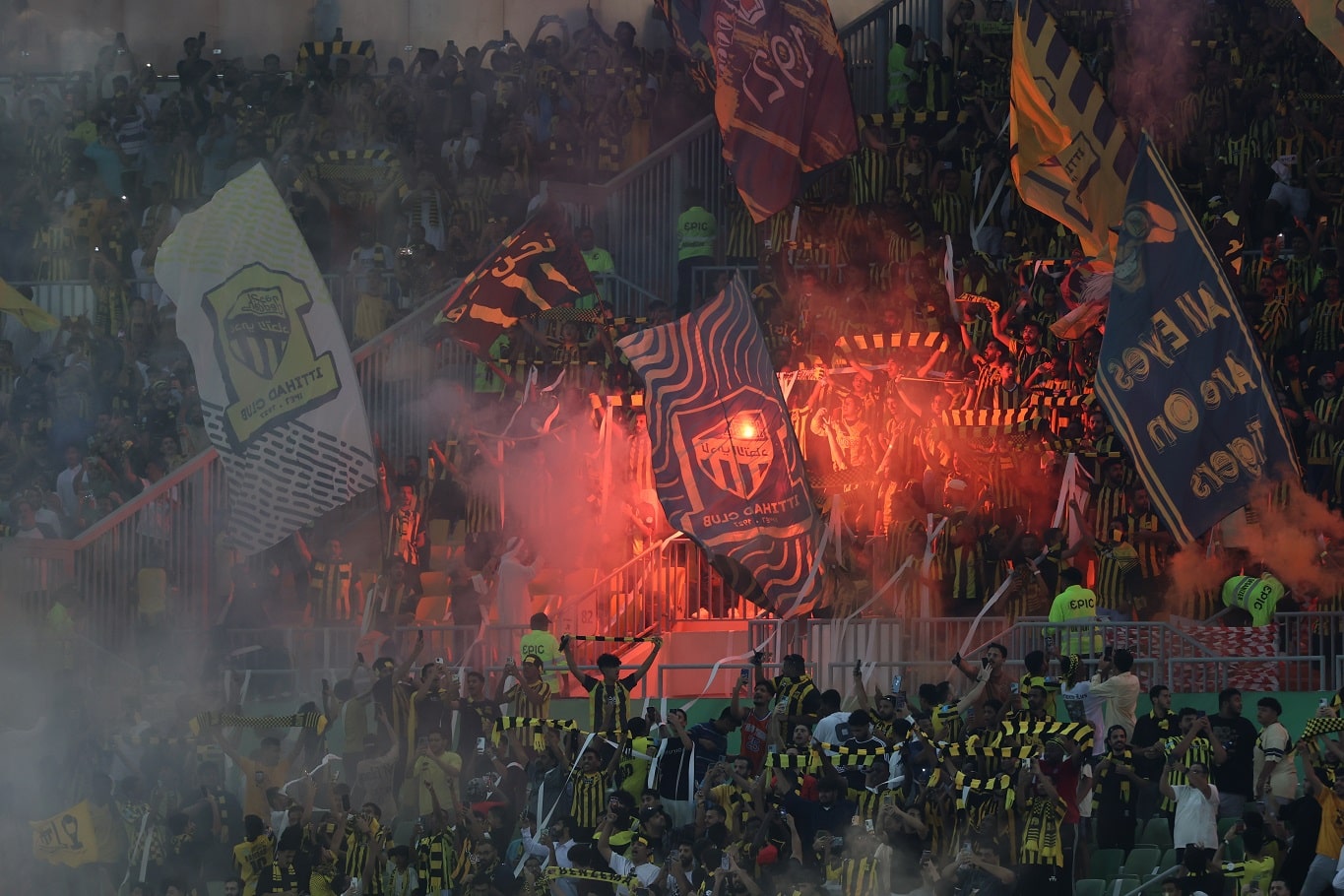 الاتحاد يعلن رحيل بلانيس ويعين بديله