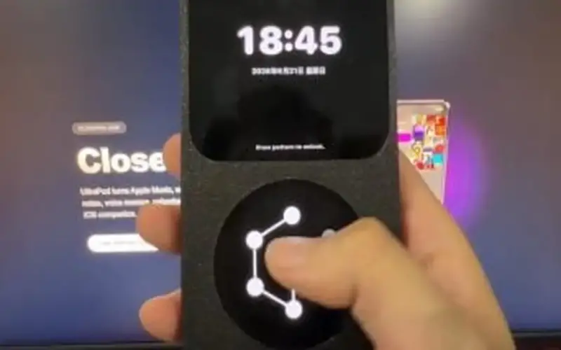 UltraPod.. تطبيق يحول الآيفون إلى جهاز iPod ويعيد تجربة الهاتف البسيط